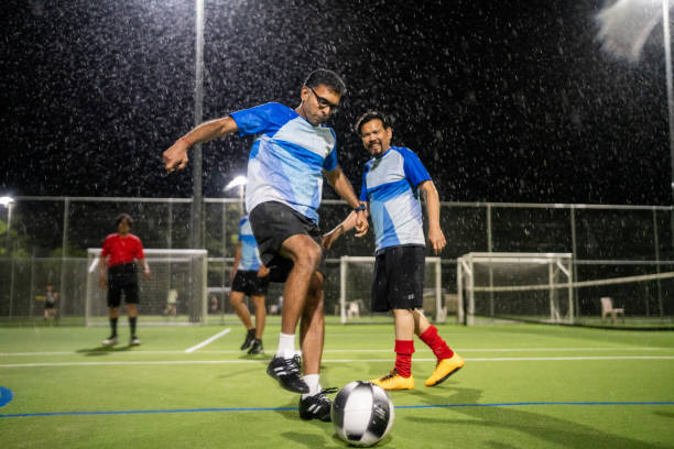 伯明翰与伊 伯明翰与伊