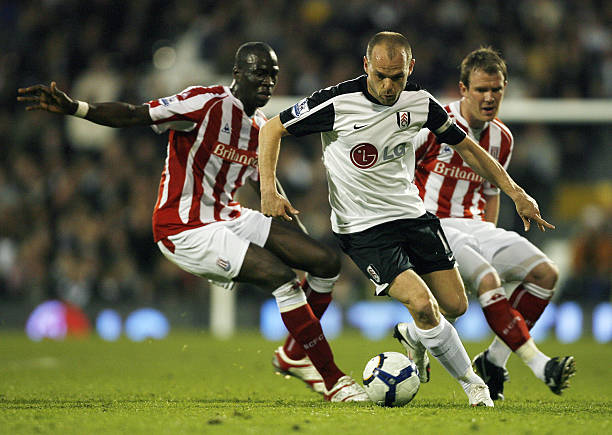 轻松幽默的 轻松幽默的