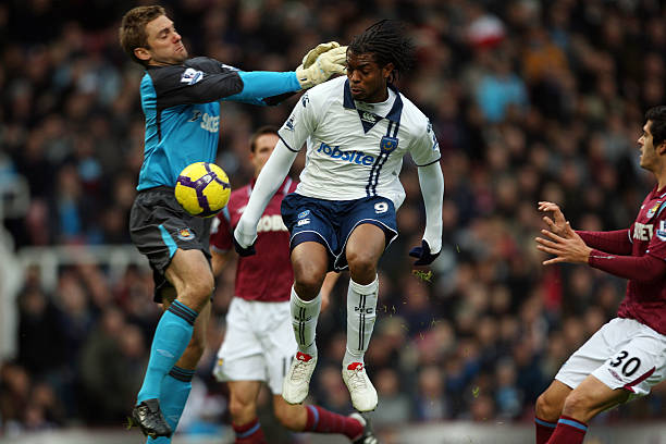 也期待他在 也期待他在